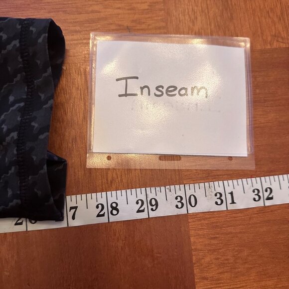 Lane Bryant Vivi athletic leggings houndstooth print NWT 22/24 Gray Black - Picture 4 of 8